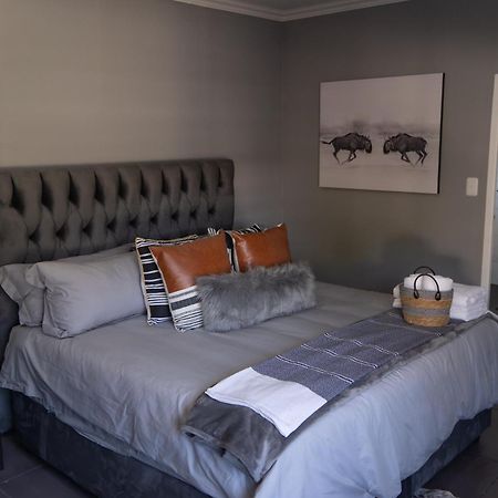 Waterfront Boutique Hotel Vanderkloof 외부 사진