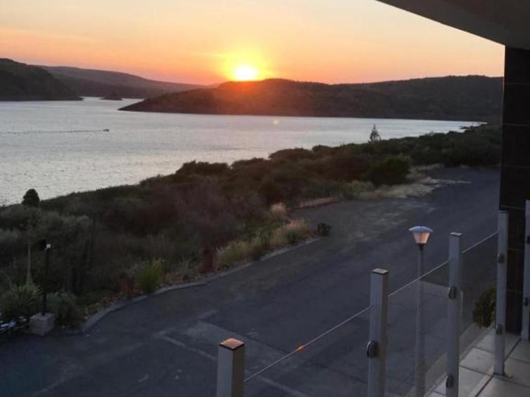 Waterfront Boutique Hotel Vanderkloof 외부 사진